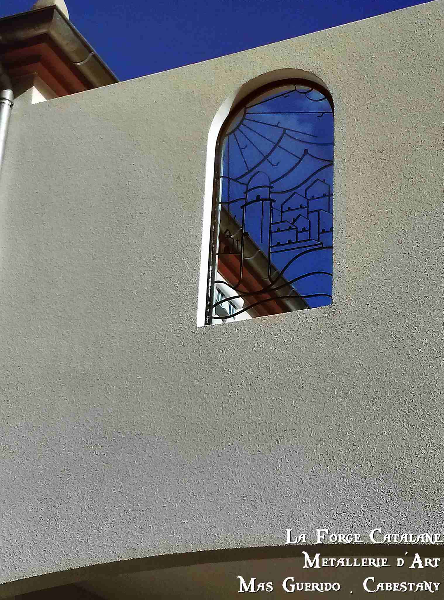 grille protection securite cintree Collioure fer Forge Catalane Cabestany 4 (2).jpg